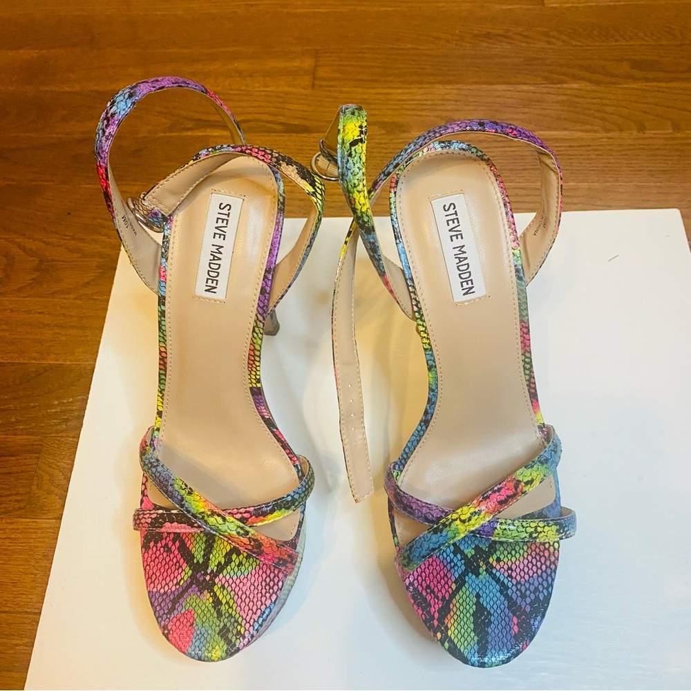 Steve Madden snake print high heels size 10
